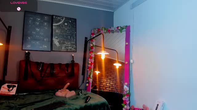 samantha_mature56 Chaturbate cam recording 2026-09-21