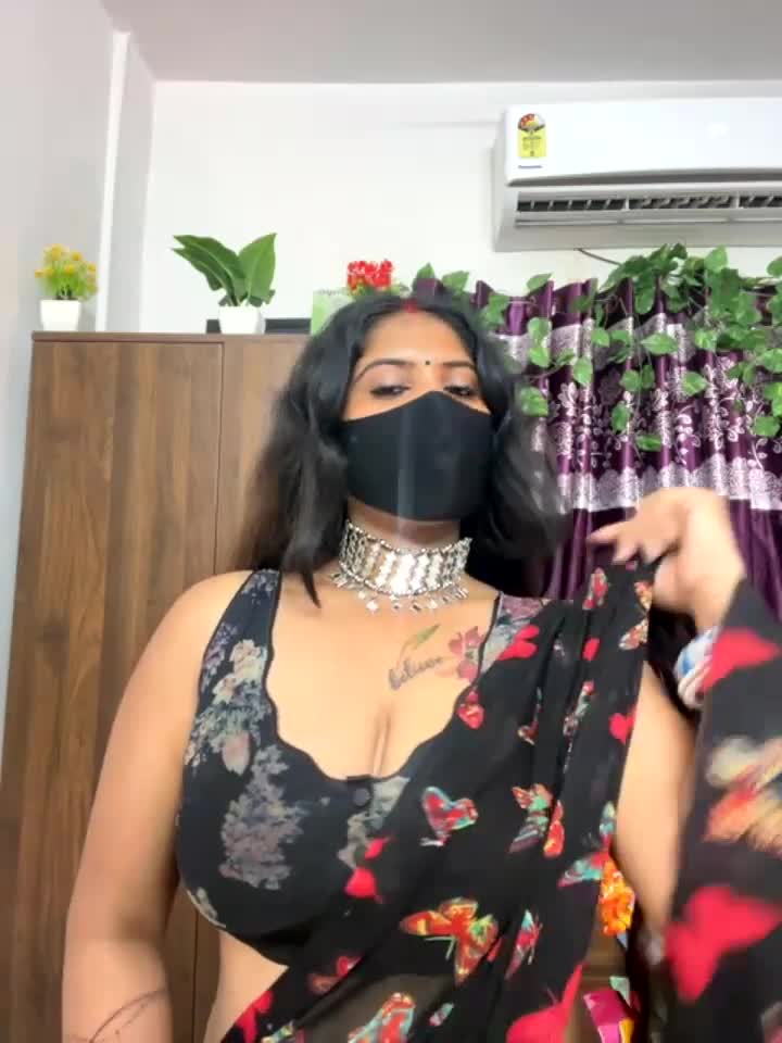 V-Hot-Sweti