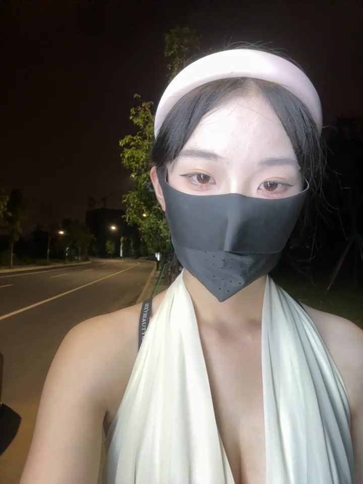 AUYBT-771 cam recording